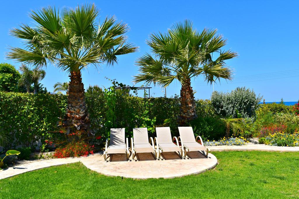 Latchi Beach Front Villa - Private Heated Pool - Amazing Uninterrupted Sea Views Polis Exterior photo